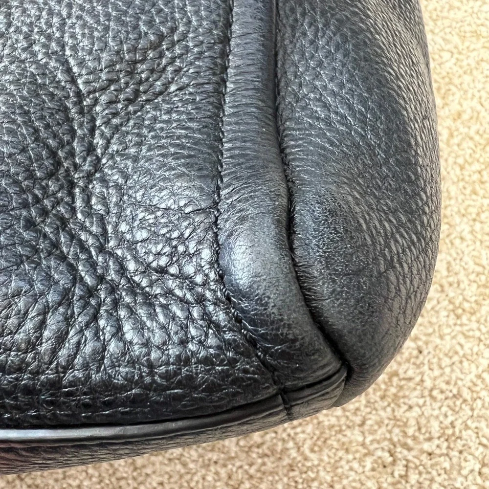 Marc Jacobs The Tag Tote Black‎ Leather Bag
